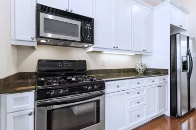 4058 Buena Vista Street #E, Dallas, TX 75204 - Photo 10