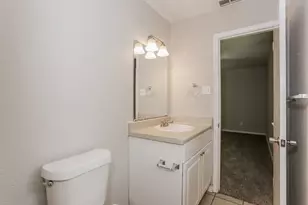 115 Brook Hollow Dr, DeSoto, TX 75115 - Photo 16