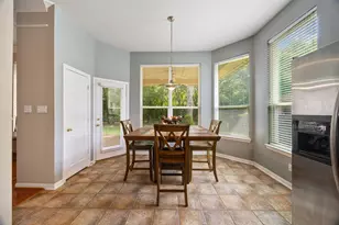 6211 Parkside Dr, Arlington, TX 76001 - Photo 14