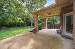 6211 Parkside Dr, Arlington, TX 76001 - Photo 26