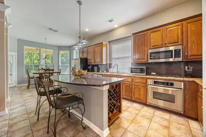 6211 Parkside Drive, Arlington, TX 76001 - Photo 12
