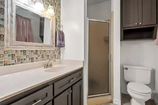 305 Elmwood Dr, Woodway, TX 76712 - Photo 8