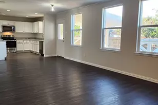 715 Daughters Dr, Burleson, TX 76028 - Photo 2