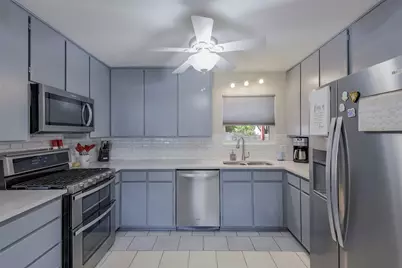 741 Cullum Avenue, Hurst, TX 76053 - Photo 12