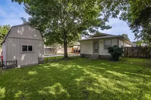 741 Cullum Ave, Hurst, TX 76053 - Photo 26