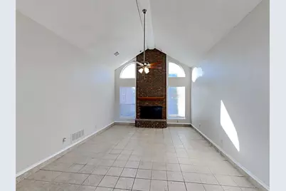 815 McComb Lane, Cedar Hill, TX 75104 - Photo 2