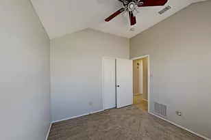 815 McComb Ln, Cedar Hill, TX 75104 - Photo 6