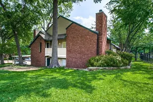 8601 Park Ln, Dallas, TX 75231 - Photo 2