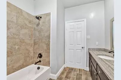 2107 Hemphill Street, Greenville, TX 75401 - Photo 24