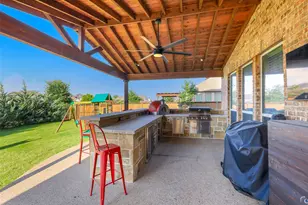 1635 Grove Dr, Celina, TX 75009 - Photo 28