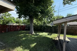 10350 Desdemona Dr, Dallas, TX 75228 - Photo 14