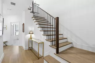 8116 Radnor Rd, Dallas, TX 75231 - Photo 6
