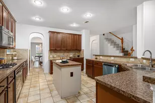 4204 Bridgestone Dr, Fort Worth, TX 76123 - Photo 8