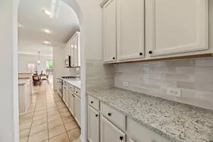 4204 Bridgestone Dr, Fort Worth, TX 76123 - Photo 8