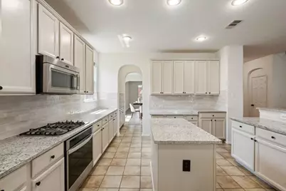 4204 Bridgestone Drive, Fort Worth, TX 76123 - Photo 10