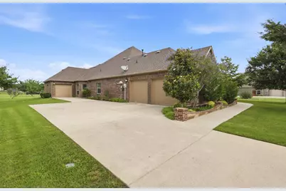 186 Las Colinas Trail, Cross Roads, TX 76227 - Photo 6
