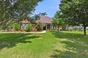 186 Las Colinas Trail, Cross Roads, TX 76227 - Photo 2