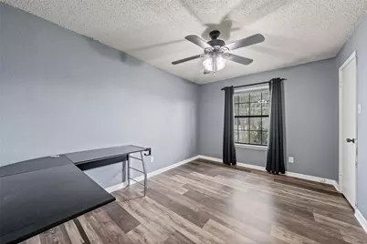 308 Texas Avenue, Hewitt, TX 76643 - Photo 14