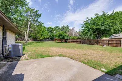 215 N Casa Grande Circle, Duncanville, TX 75116 - Photo 22