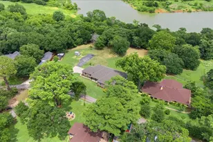 6512 Crooked Ln, Flower Mound, TX 75022 - Photo 2