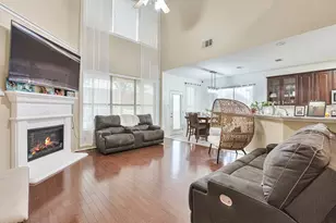 1603 Waters Edge Dr, Glenn Heights, TX 75154 - Photo 4