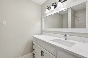 1909 Schumac Ln, Bedford, TX 76022 - Photo 18