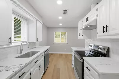 1909 Schumac Lane, Bedford, TX 76022 - Photo 12