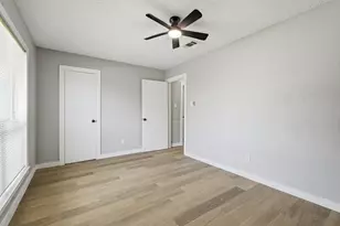 1909 Schumac Ln, Bedford, TX 76022 - Photo 26