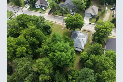 1414 Wesley Street, Greenville, TX 75401 - Photo 8