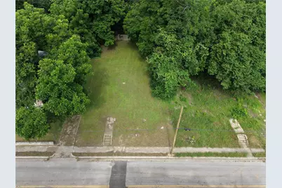 1414 Wesley Street, Greenville, TX 75401 - Photo 2