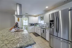 109 N Lois Ln, Richardson, TX 75081 - Photo 6
