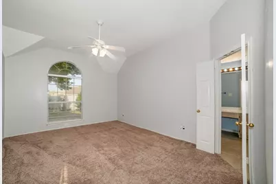 1908 Wood Crest Drive, Grapevine, TX 76051 - Photo 22