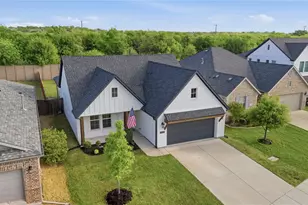 9920 Chaparral Pass, Fort Worth, TX 76126 - Photo 4