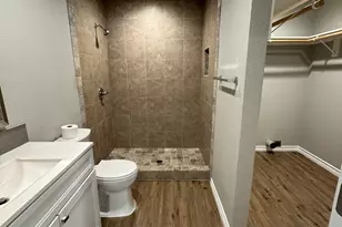 320 W 6th St, Weatherford, TX 76086 - Photo 8