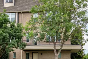 5820 Bryan Pkwy, Dallas, TX 75206 - Photo 2