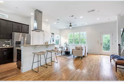 5820 Bryan Parkway #50, Dallas, TX 75206 - Photo 10