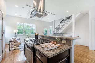 5820 Bryan Pkwy, Dallas, TX 75206 - Photo 14
