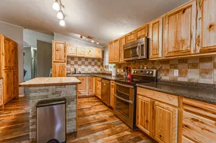 75 Southern Dr, Mineral Wells, TX 76067 - Photo 6