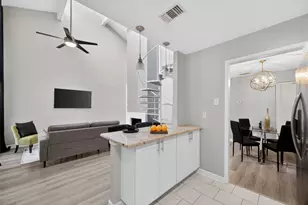9145 Emberglow Ln, Dallas, TX 75243 - Photo 16