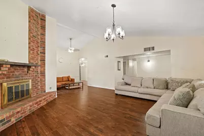 1037 Whitewater Trail, DeSoto, TX 75115 - Photo 4