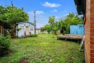 1919 Yucca Dr, Dallas, TX 75217 - Photo 10
