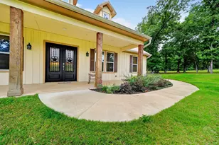 5230 Esquire Estates Rd, Mabank, TX 75156 - Photo 4