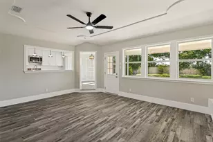 4316 Jennifer Ln, Crowley, TX 76036 - Photo 6