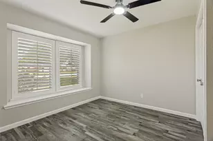 4316 Jennifer Ln, Crowley, TX 76036 - Photo 14