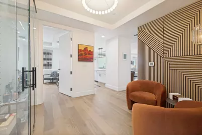 1505 Elm Street #1403, Dallas, TX 75201 - Photo 2