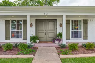 501 Cap Rock Dr, Richardson, TX 75080 - Photo 2