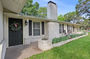 4400 Cedar Mountain Dr, Waco, TX 76708 - Photo 2