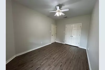 921 Cedar Ridge Drive #919, DeSoto, TX 75115 - Photo 4