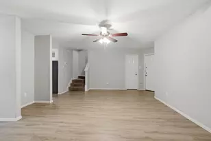 238 Creek Cove Dr, Dallas, TX 75217 - Photo 30