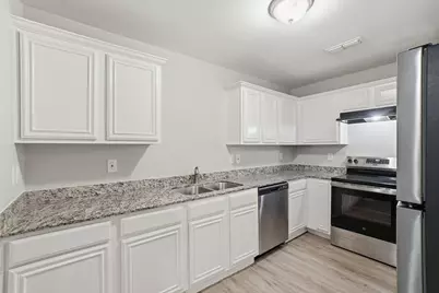 238 Creek Cove Drive, Dallas, TX 75217 - Photo 14